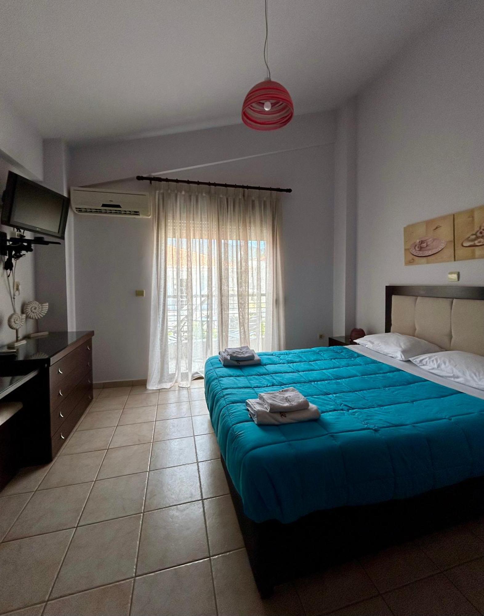 Golden Sunrise Apartments Chrysi Ammoudia Exterior foto